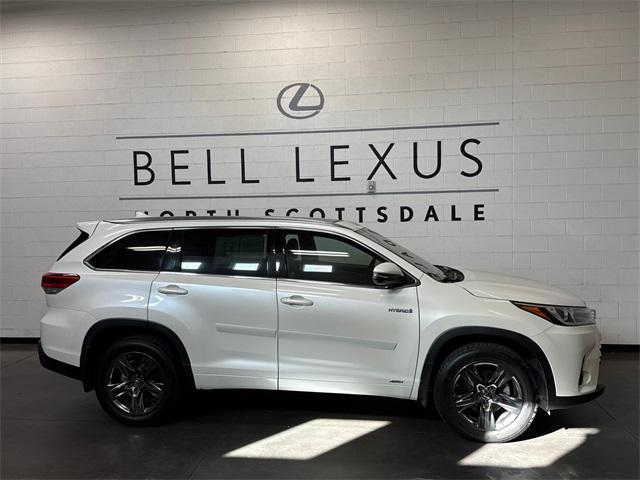 used 2017 Toyota Highlander Hybrid car, priced at $29,677