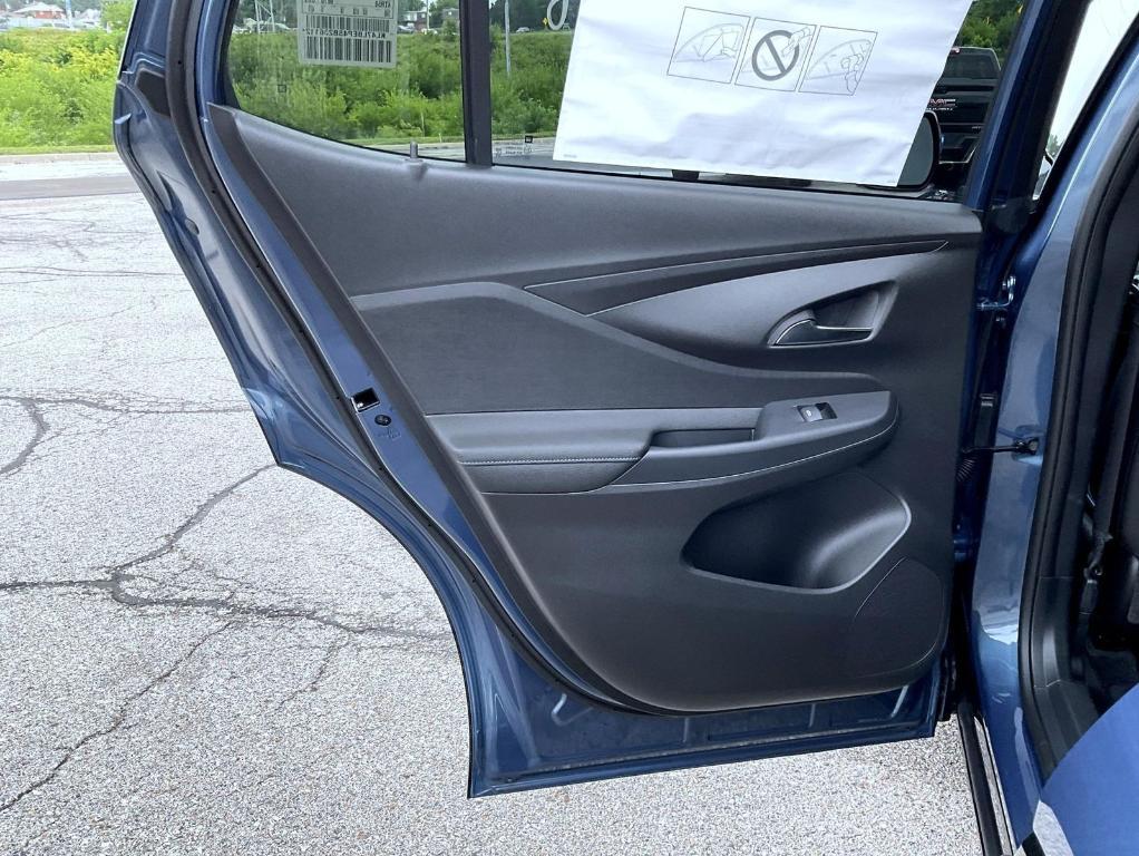 new 2025 Buick Envista car, priced at $29,513
