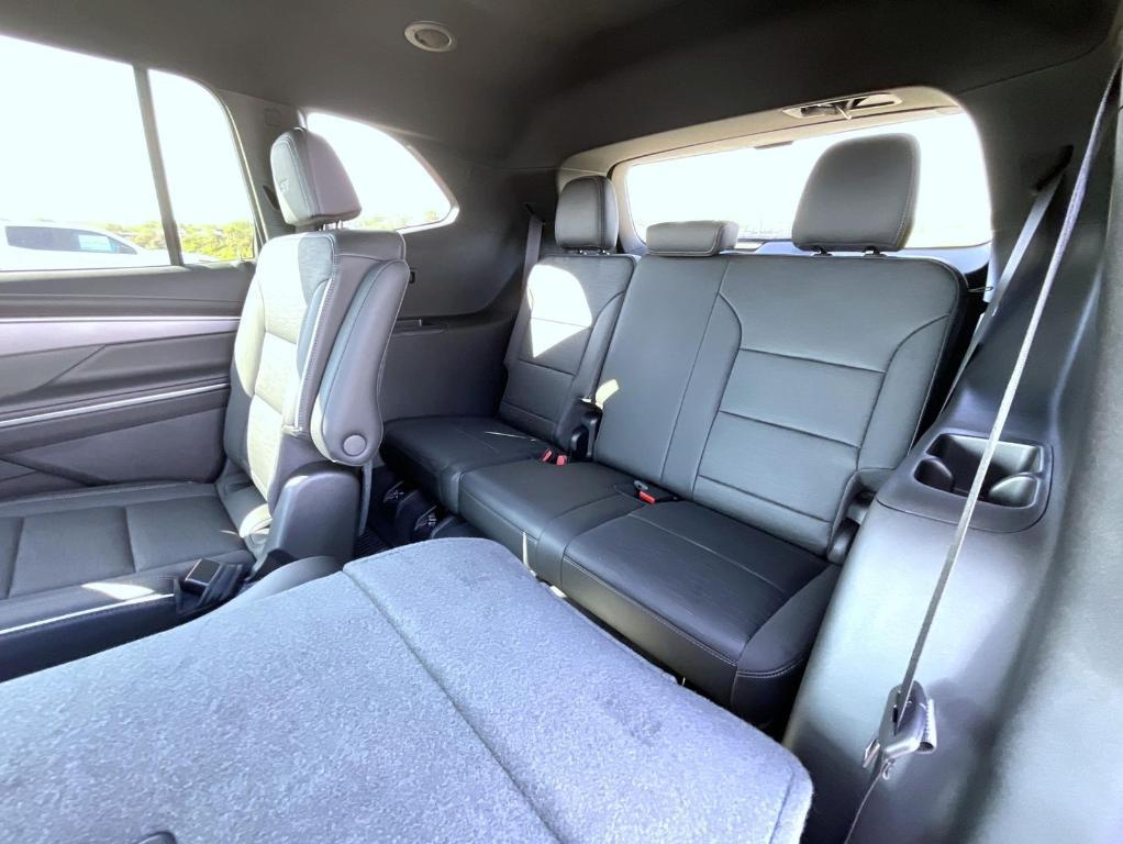 new 2026 Buick Enclave car