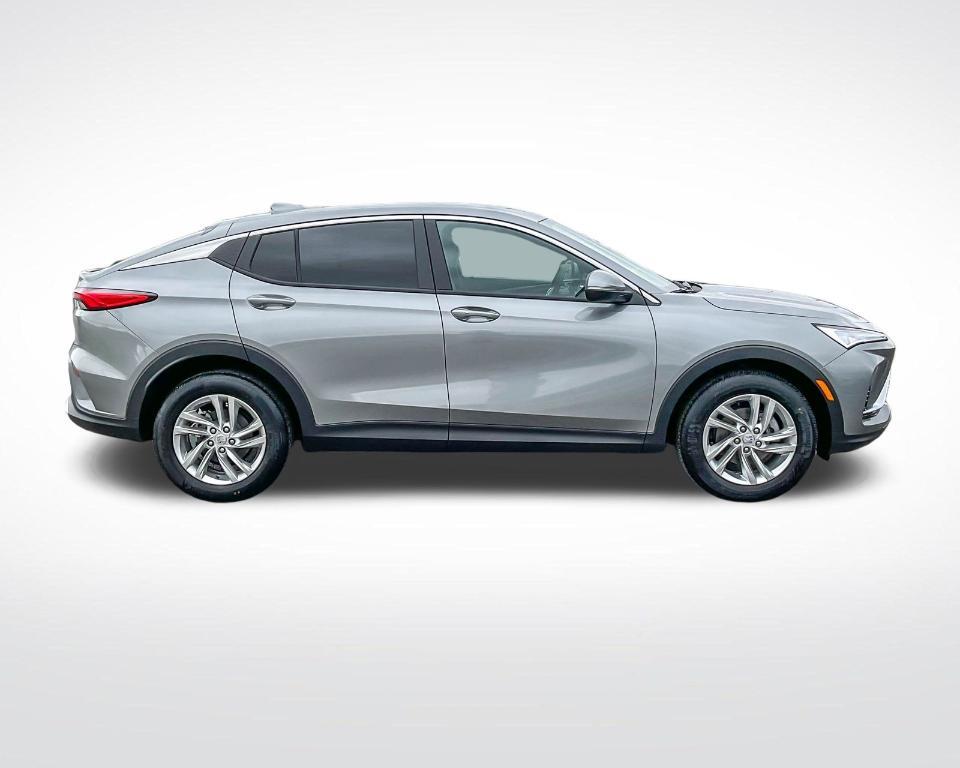 new 2025 Buick Envista car, priced at $27,829