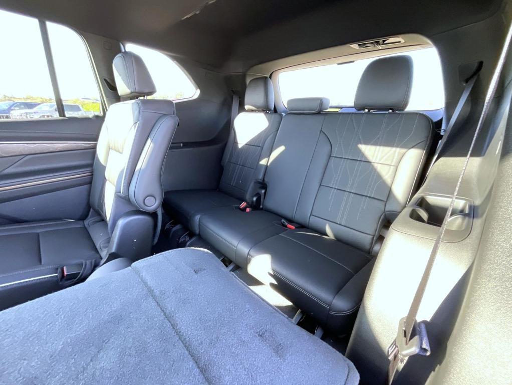 new 2026 Buick Enclave car
