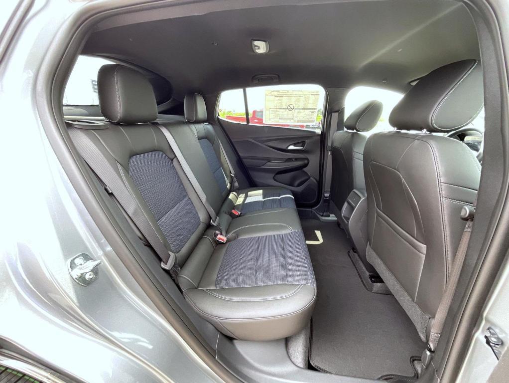 new 2025 Buick Envista car, priced at $26,393