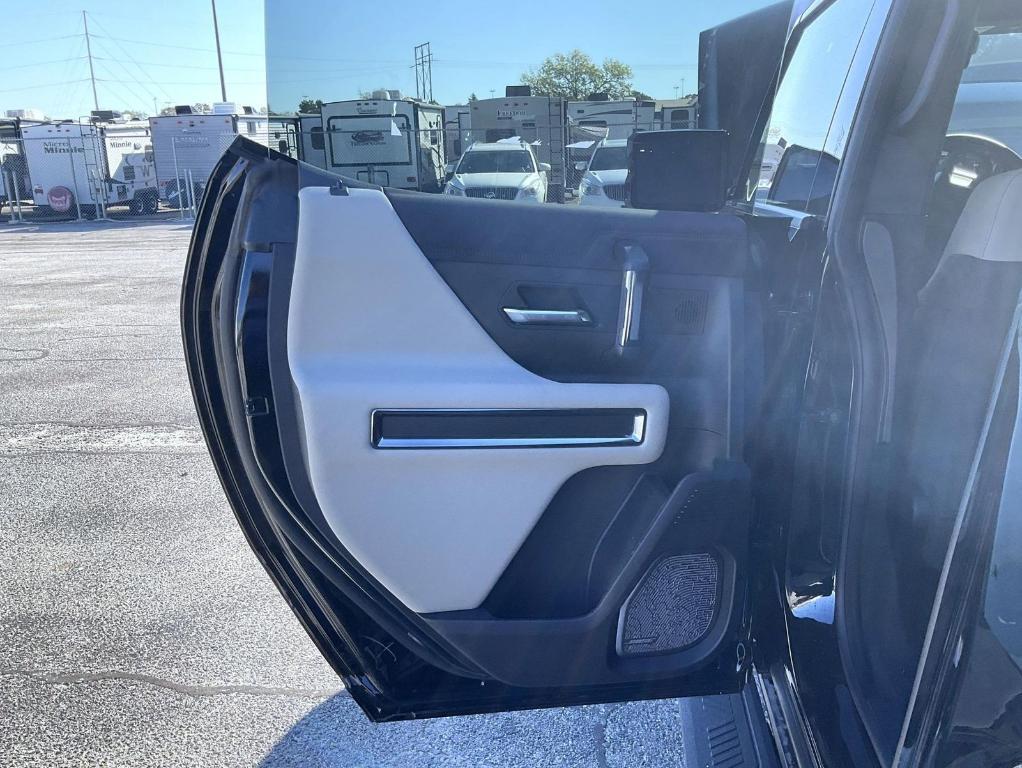 new 2026 GMC HUMMER EV Pickup car, priced at $108,683