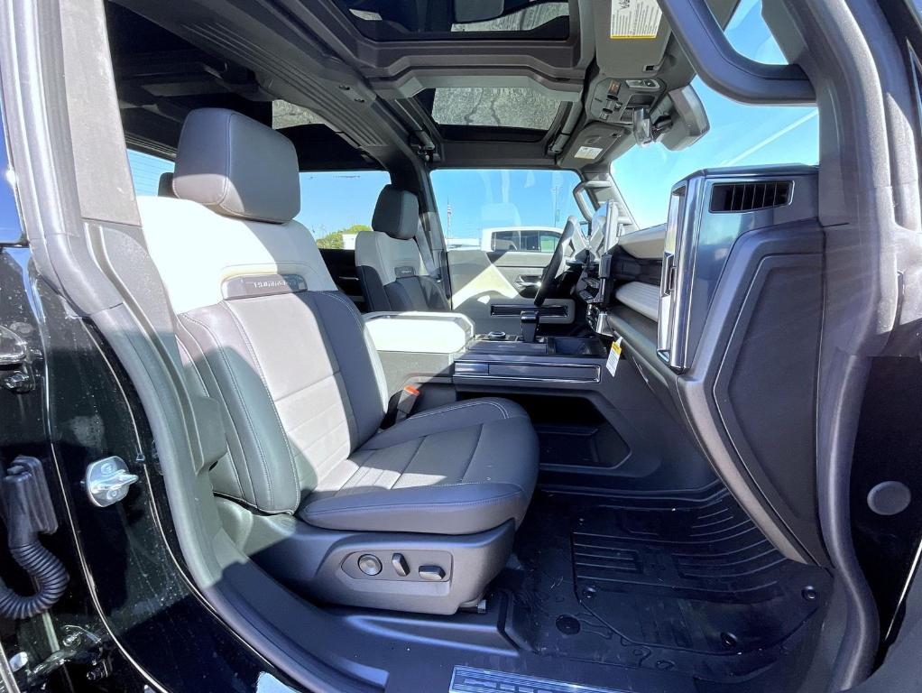 new 2026 GMC HUMMER EV Pickup car, priced at $108,683