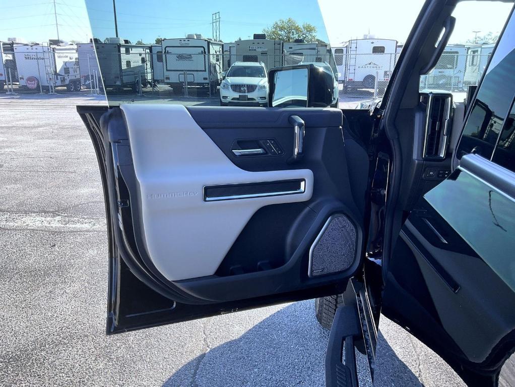 new 2026 GMC HUMMER EV Pickup car, priced at $108,683