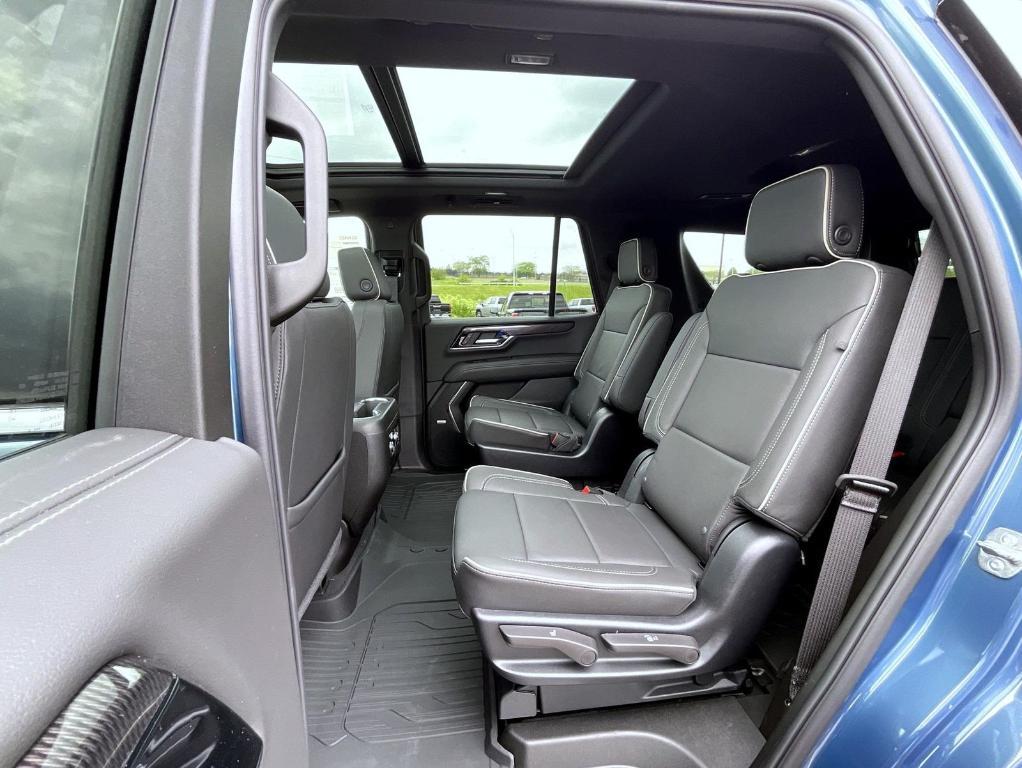 new 2025 GMC Yukon car, priced at $75,884