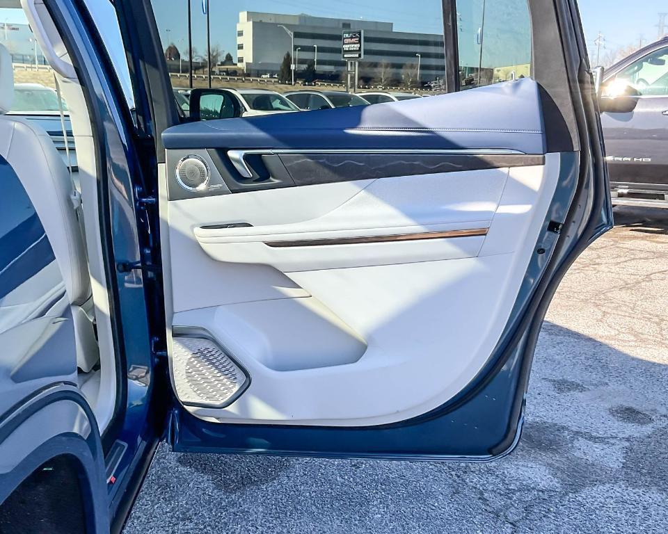 new 2025 Buick Enclave car, priced at $64,424