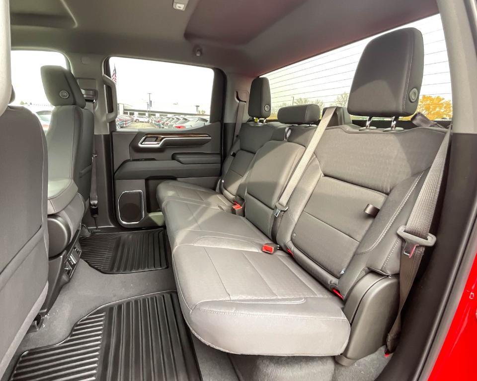 new 2025 GMC Sierra 1500 car, priced at $56,540