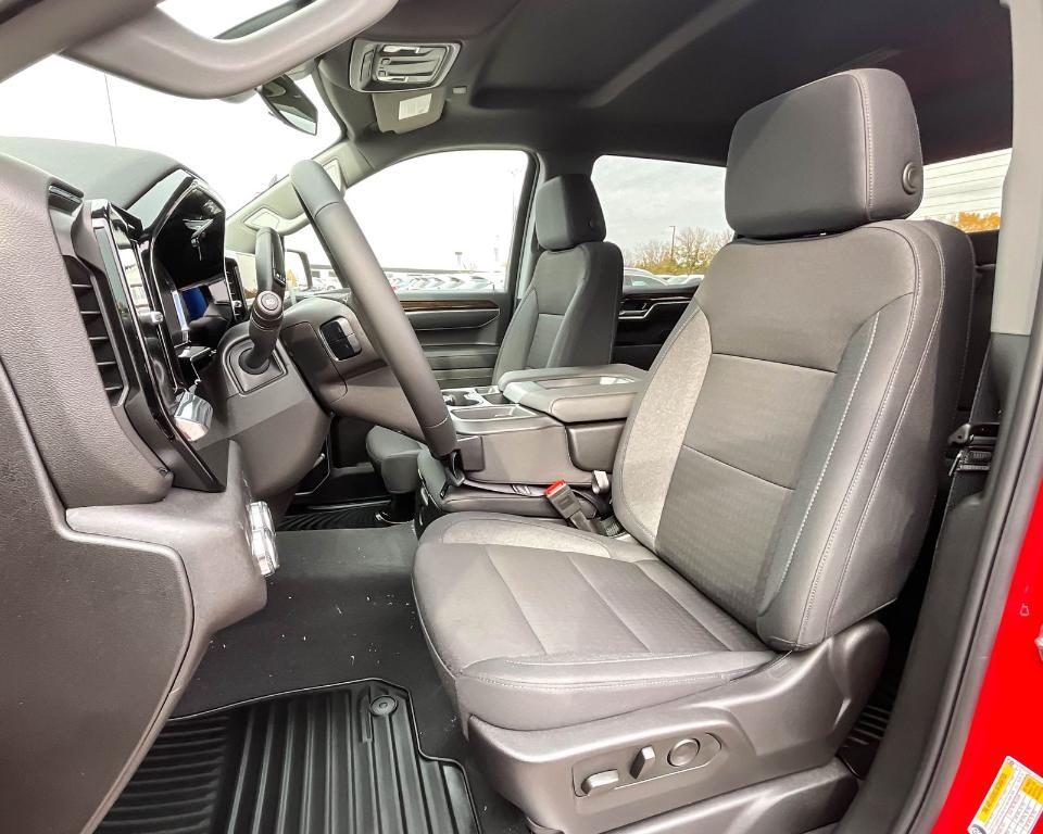 new 2025 GMC Sierra 1500 car, priced at $56,540