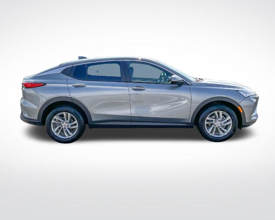 new 2025 Buick Envista car, priced at $26,984