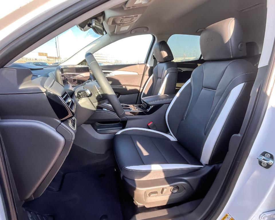 new 2025 Buick Envision car, priced at $42,044