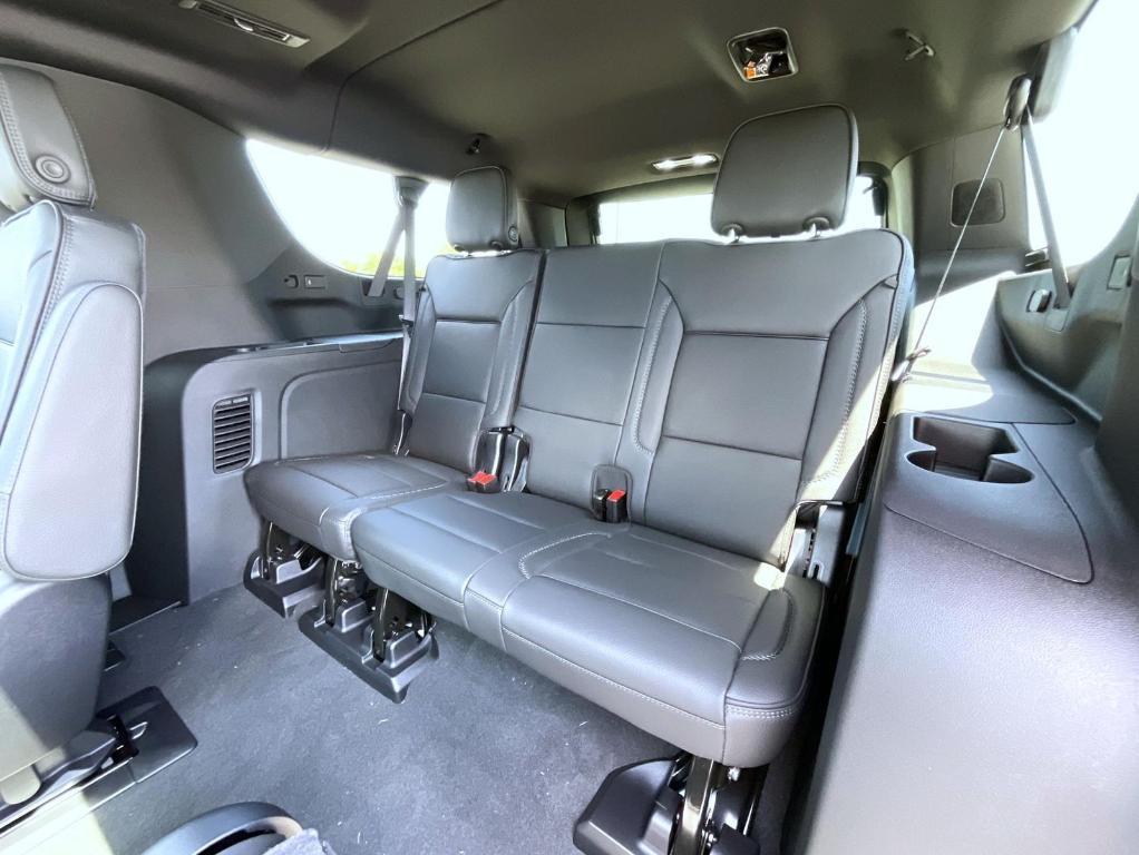 new 2025 GMC Yukon XL car, priced at $96,125