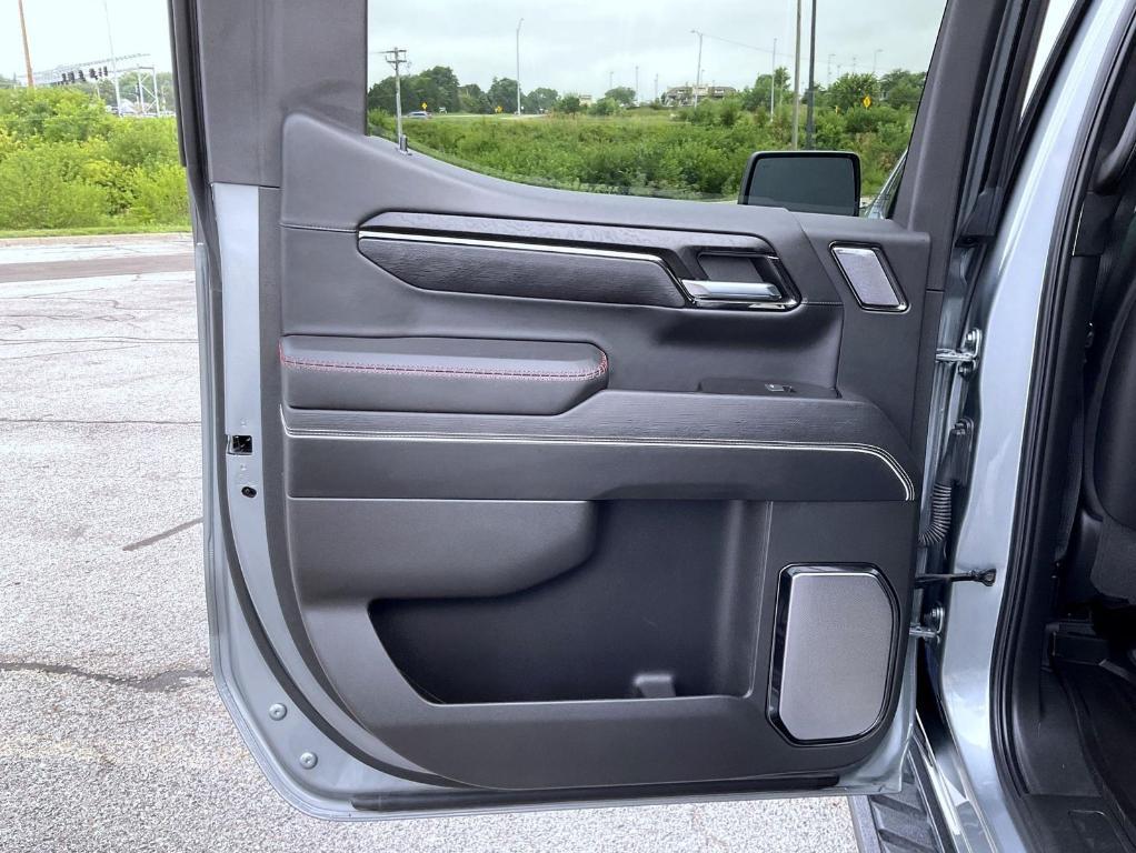 used 2025 GMC Sierra 1500 car, priced at $82,384