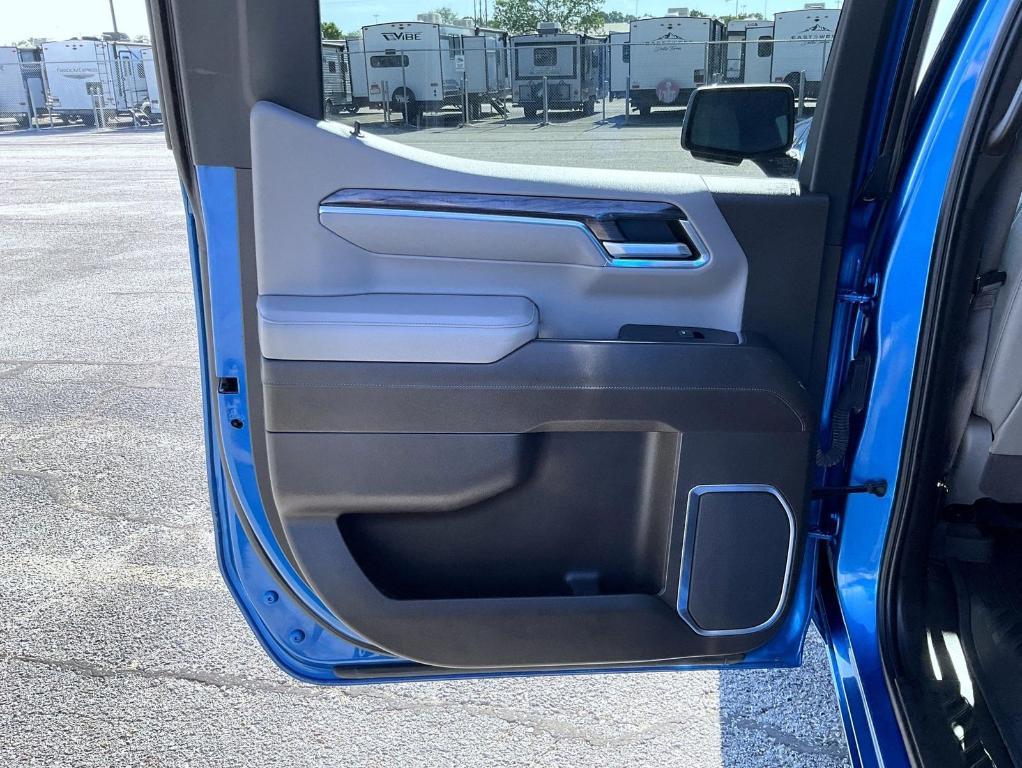 used 2023 Chevrolet Silverado 1500 car, priced at $48,560