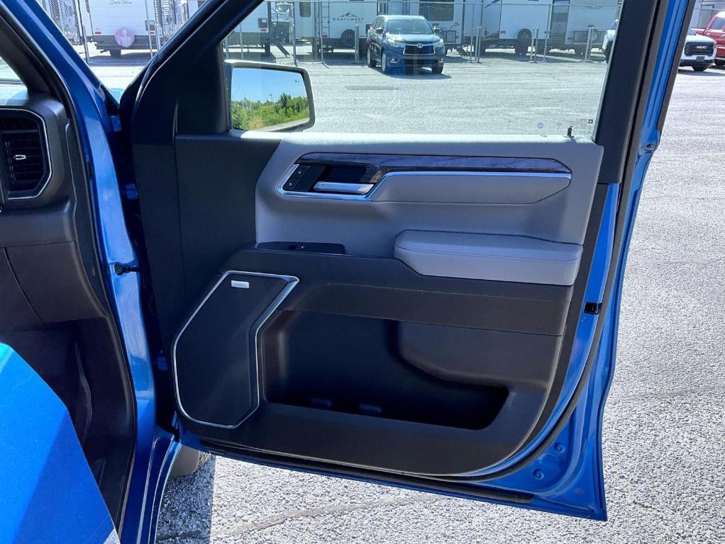 used 2023 Chevrolet Silverado 1500 car, priced at $48,560
