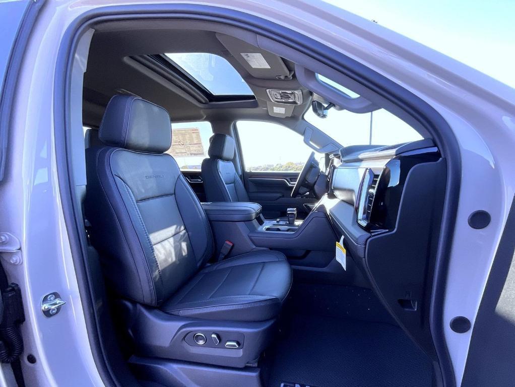 new 2026 GMC Sierra 1500 car, priced at $78,484