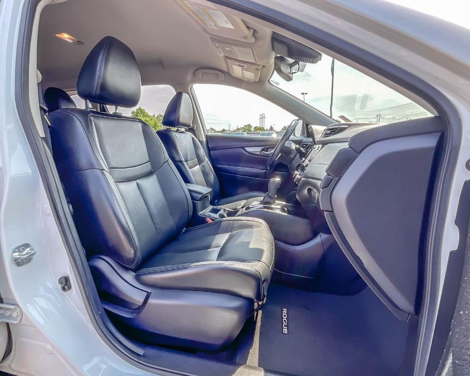 used 2017 Nissan Rogue car, priced at $17,670