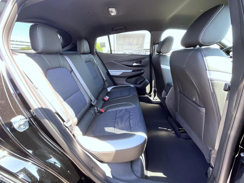 new 2025 Buick Envista car, priced at $26,393