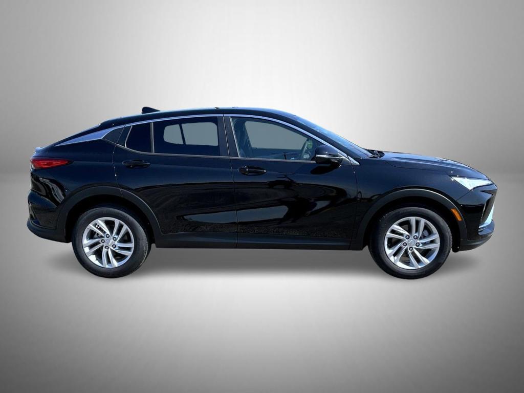 new 2025 Buick Envista car, priced at $26,393
