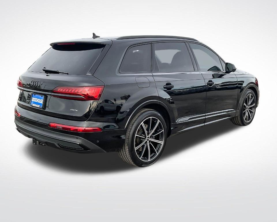 used 2022 Audi Q7 car, priced at $49,877