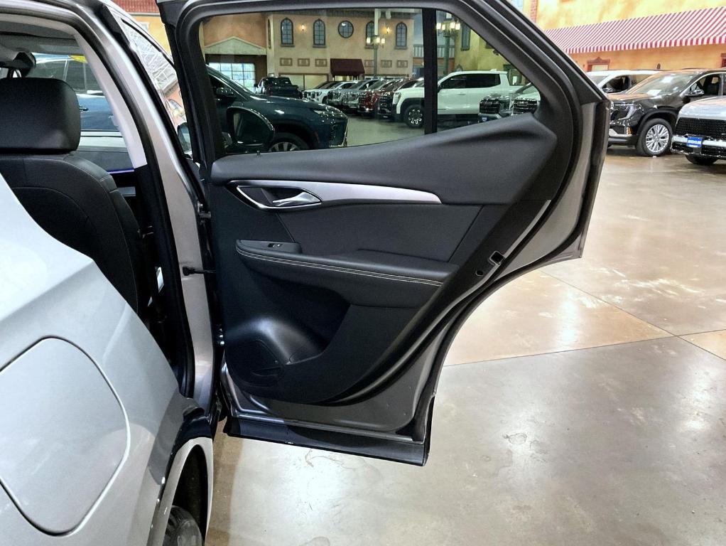 used 2025 Buick Envision car, priced at $36,880