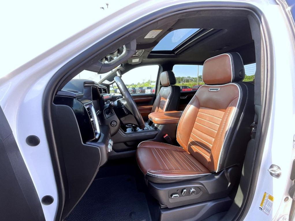 used 2024 GMC Sierra 1500 car, priced at $70,655