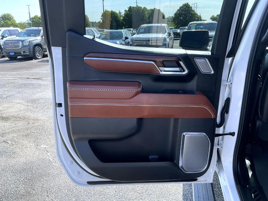 used 2024 GMC Sierra 1500 car, priced at $70,655