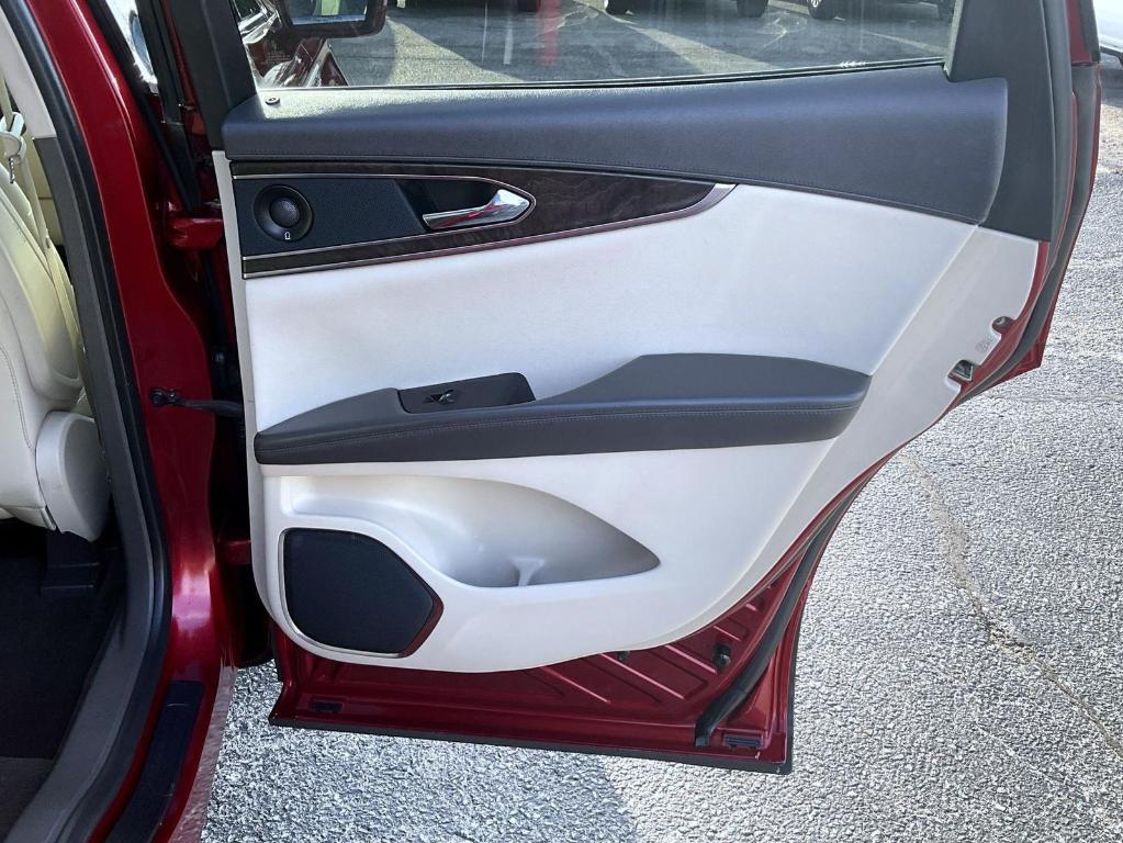 used 2019 Lincoln Nautilus car, priced at $20,664