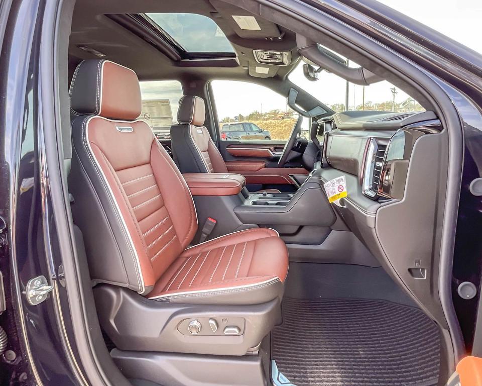 new 2025 GMC Sierra 2500 car, priced at $96,160