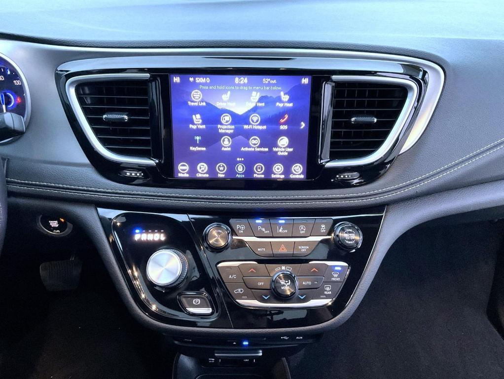 used 2018 Chrysler Pacifica car, priced at $13,809