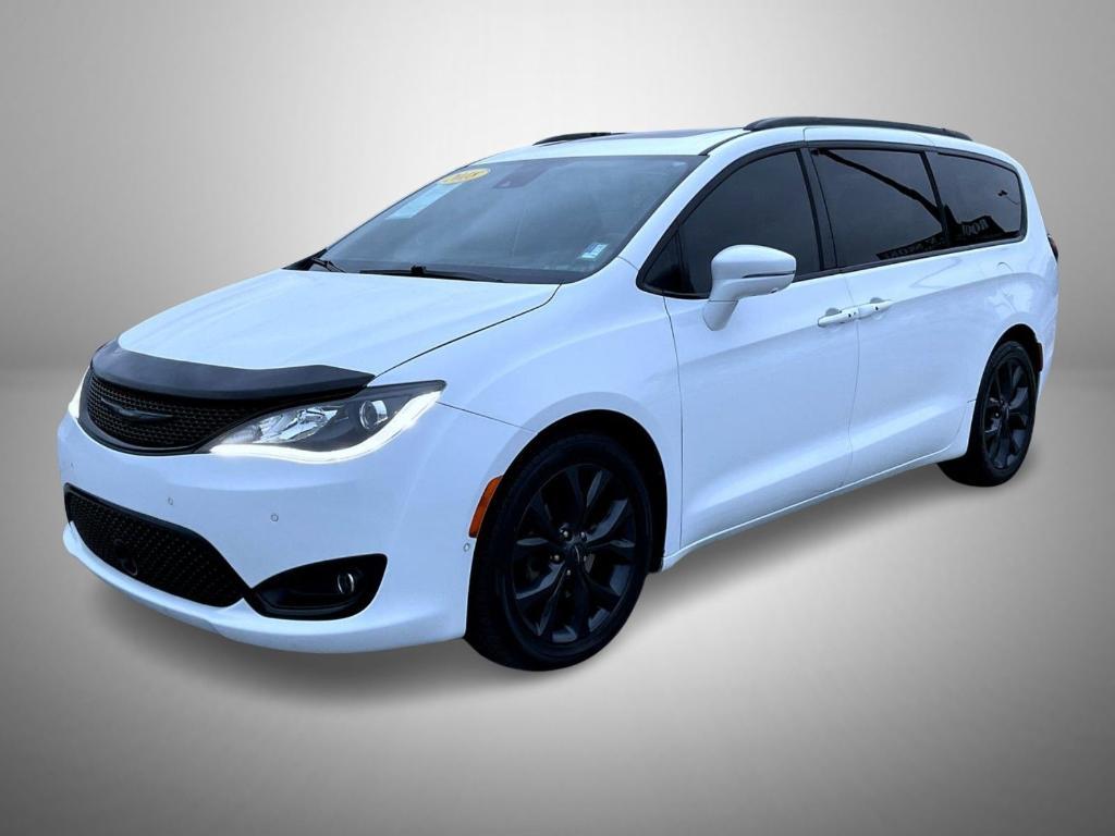 used 2018 Chrysler Pacifica car, priced at $13,809