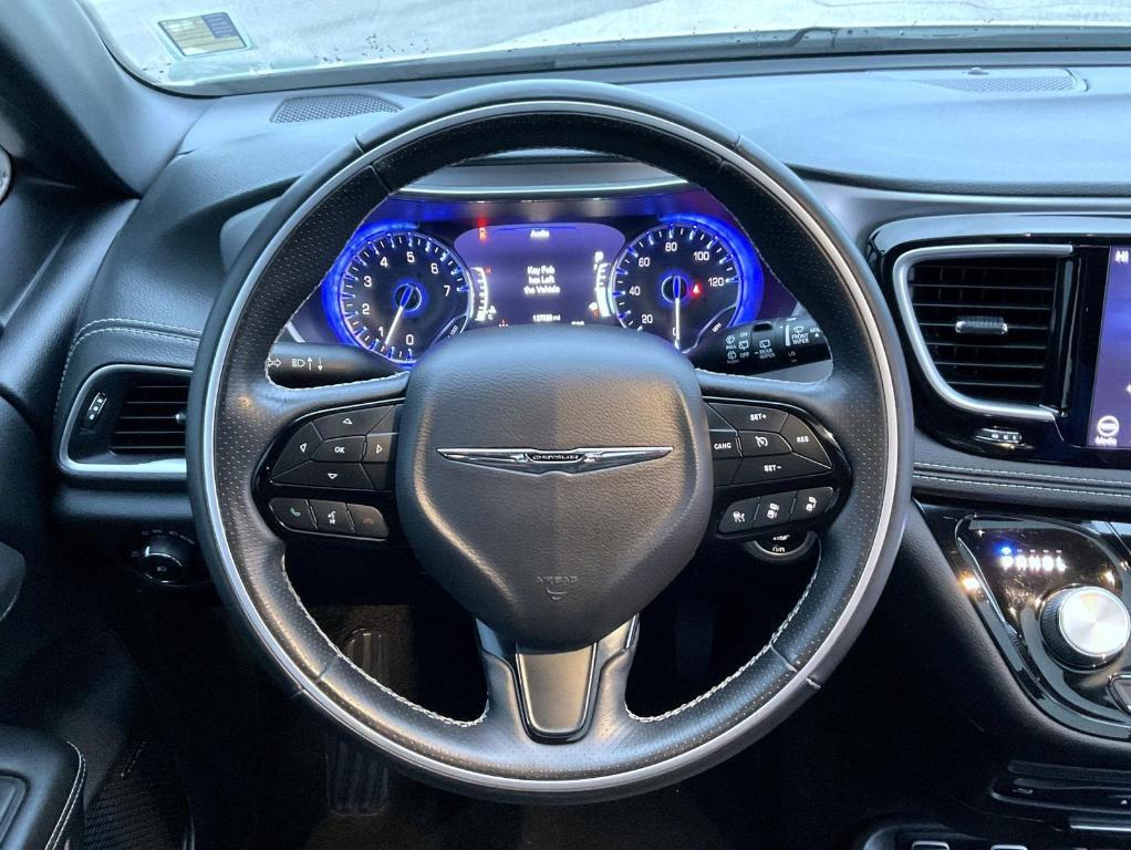 used 2018 Chrysler Pacifica car, priced at $13,809