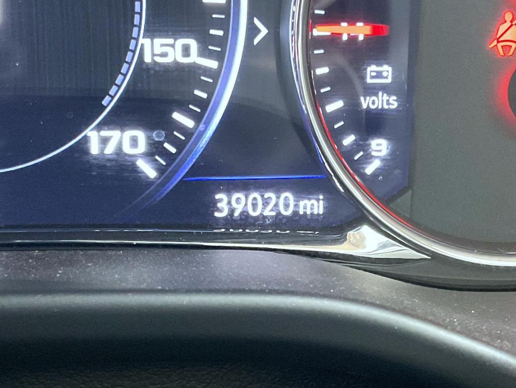 used 2022 GMC Acadia car, priced at $40,399