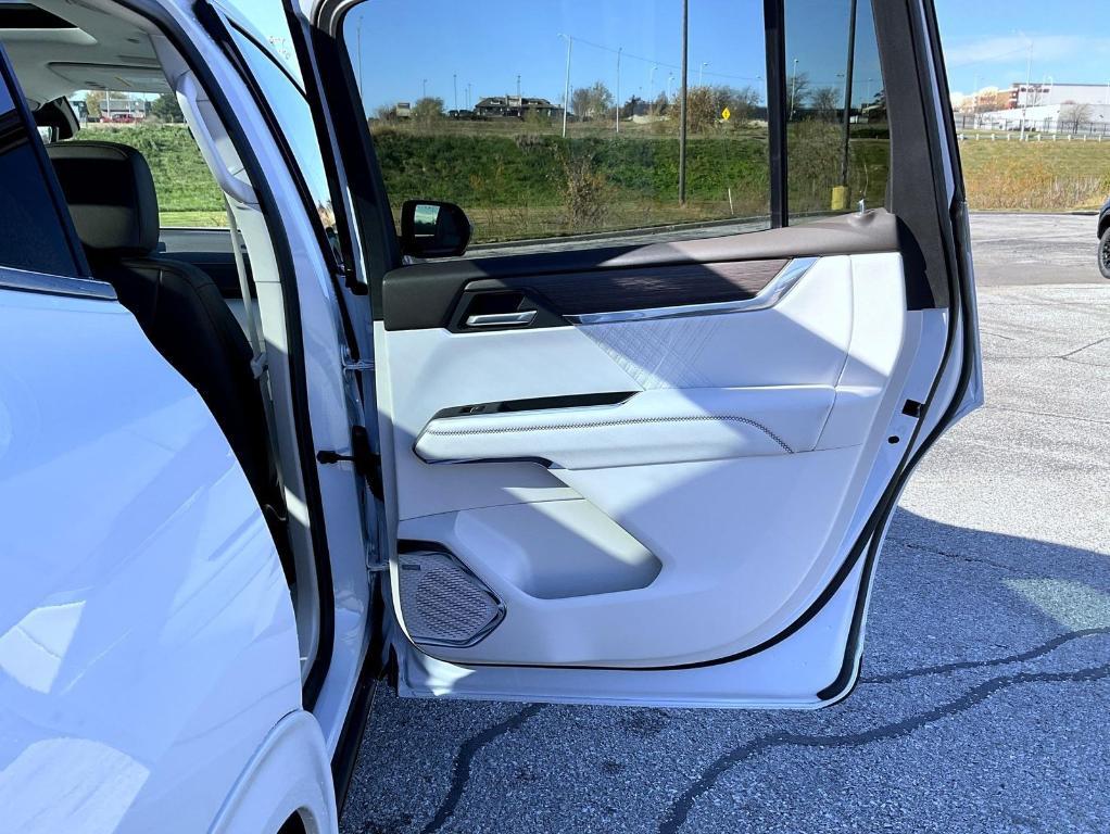 new 2026 GMC Acadia car, priced at $69,704