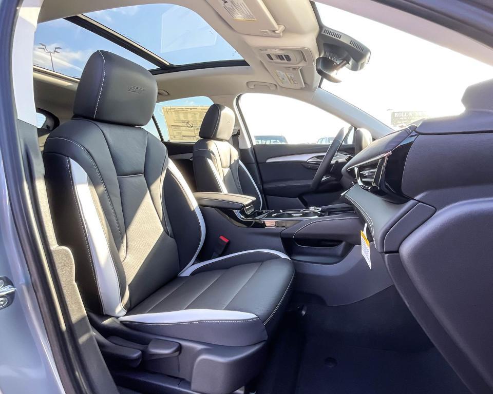 new 2025 Buick Envision car, priced at $44,034