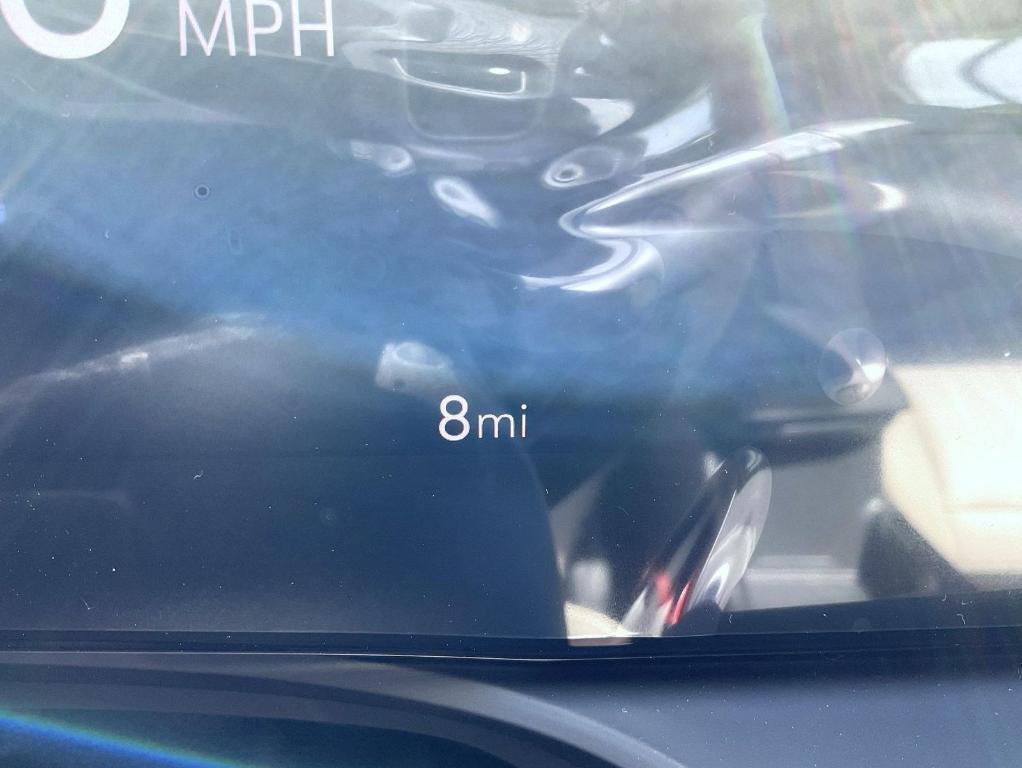 new 2025 Buick Envista car, priced at $31,740