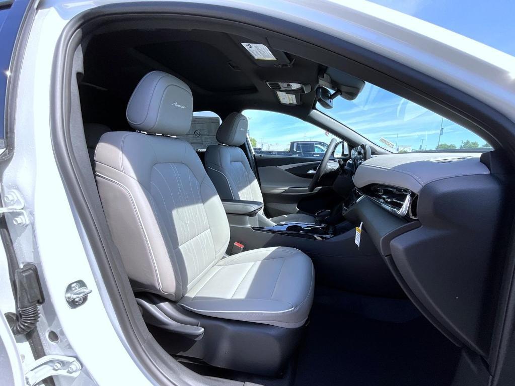 new 2025 Buick Envista car, priced at $31,740
