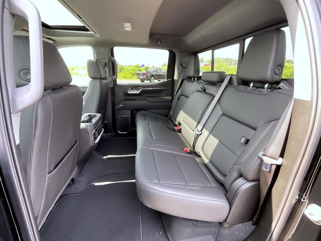 new 2025 GMC Sierra 1500 car, priced at $68,169