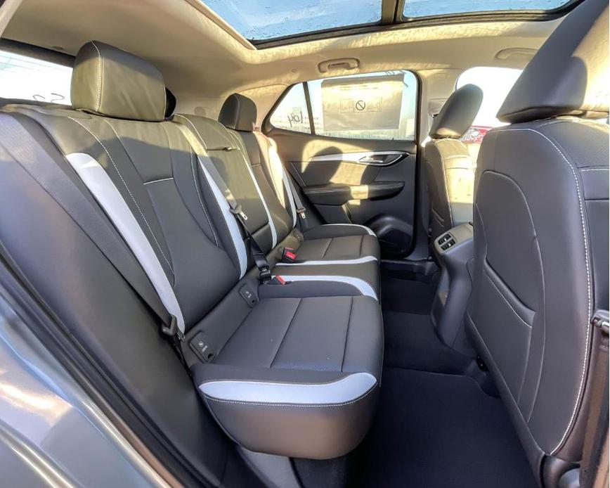 new 2025 Buick Envision car, priced at $44,034