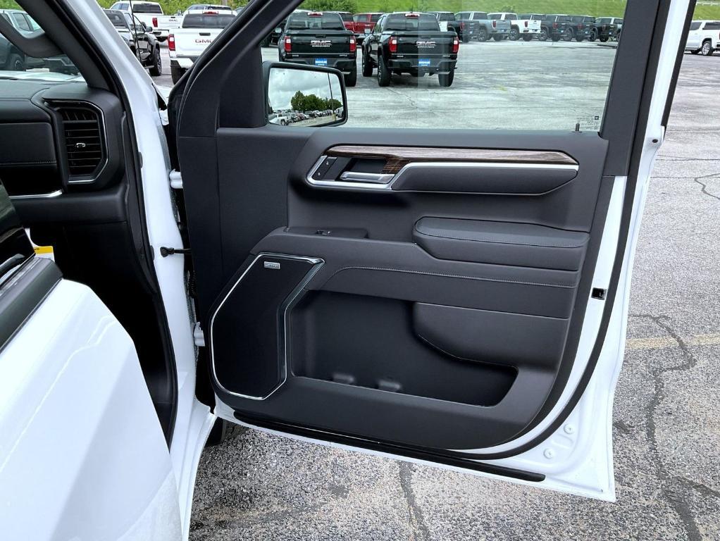 new 2026 GMC Sierra 1500 car