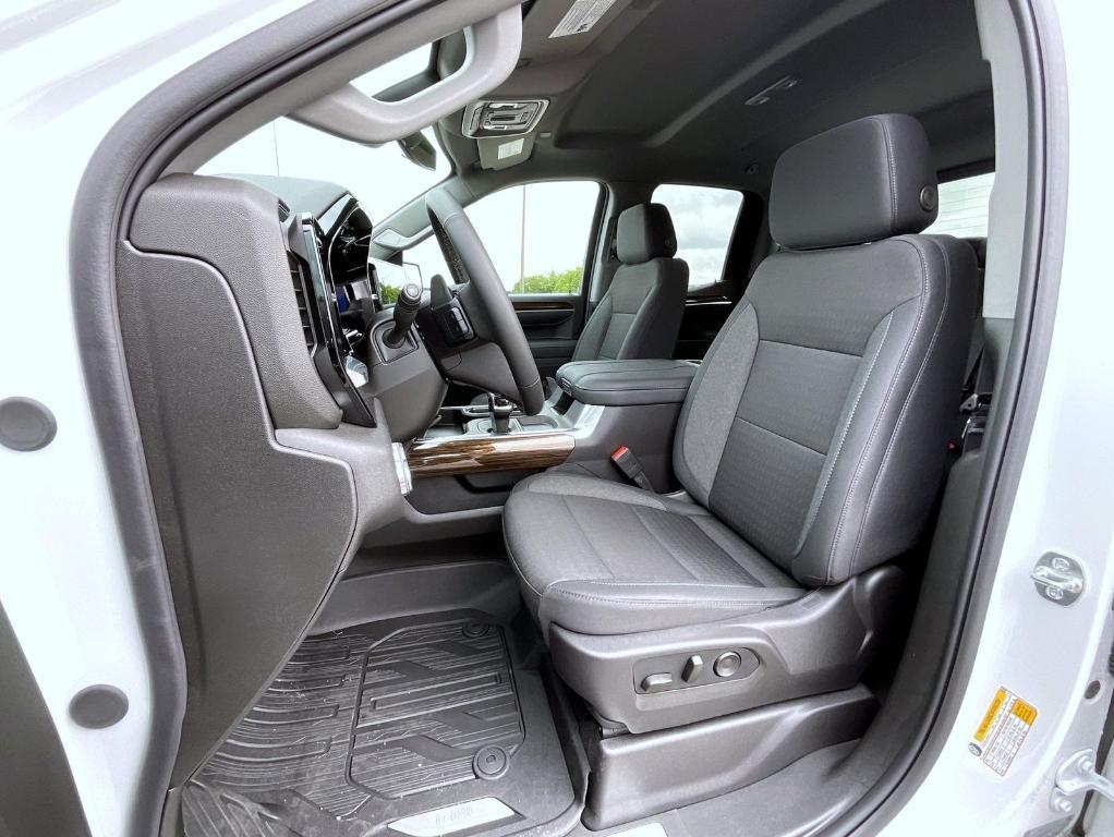 new 2026 GMC Sierra 1500 car