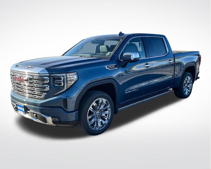 new 2025 GMC Sierra 1500 car, priced at $73,005