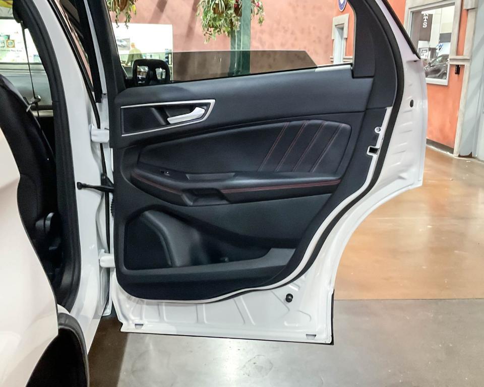 used 2024 Ford Edge car, priced at $34,700