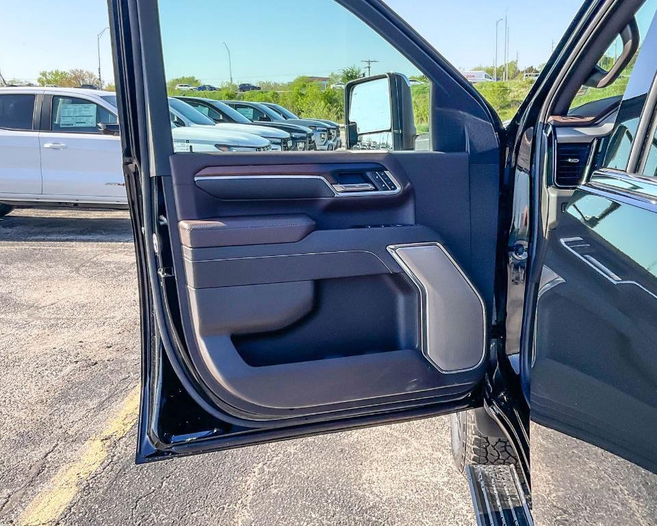 new 2025 GMC Sierra 3500 car, priced at $91,230