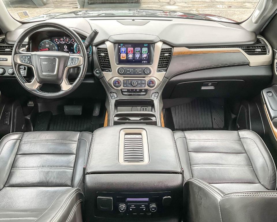 used 2019 GMC Yukon car, priced at $32,880
