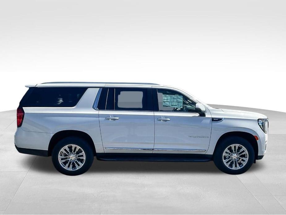 new 2024 GMC Yukon XL car, priced at $74,136