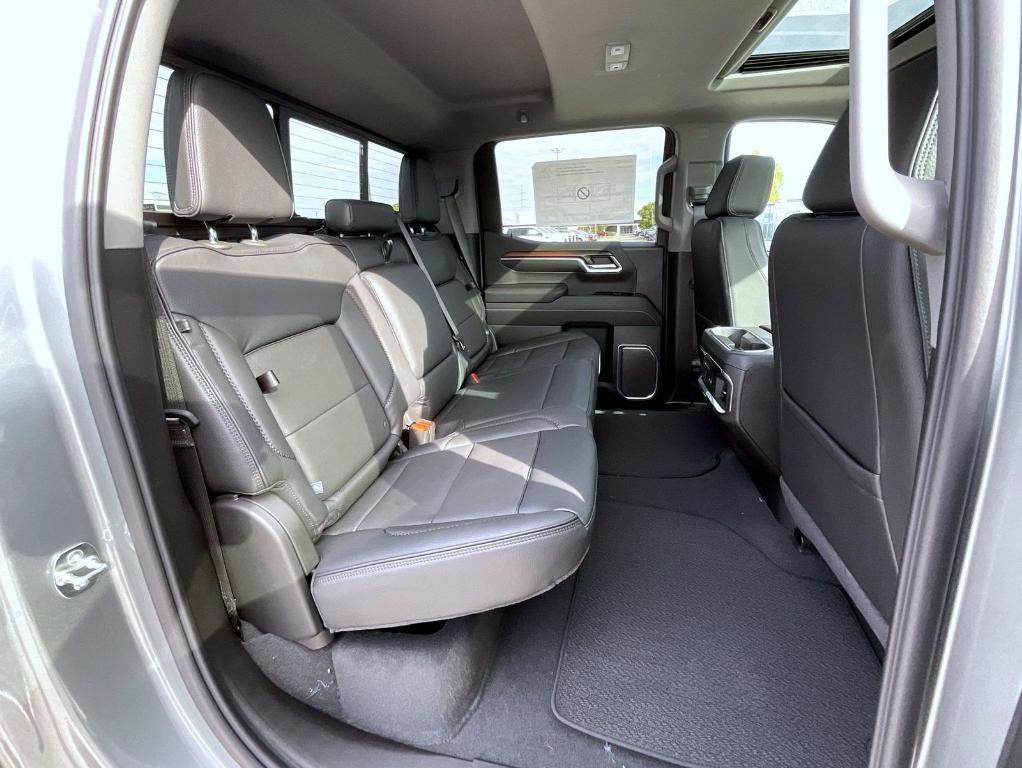 new 2026 GMC Sierra 1500 car, priced at $78,264
