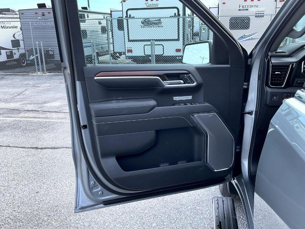 new 2026 GMC Sierra 1500 car, priced at $78,264