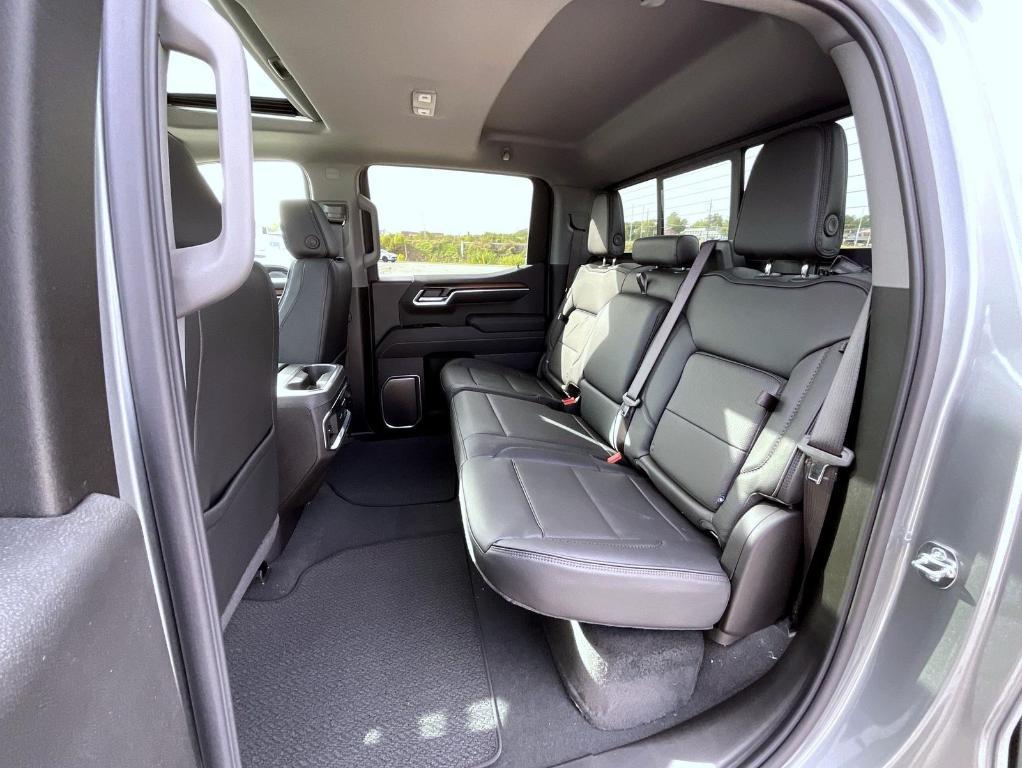 new 2026 GMC Sierra 1500 car, priced at $78,264