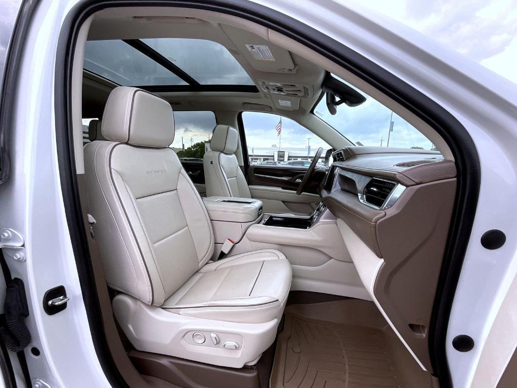 used 2022 GMC Yukon car, priced at $57,499